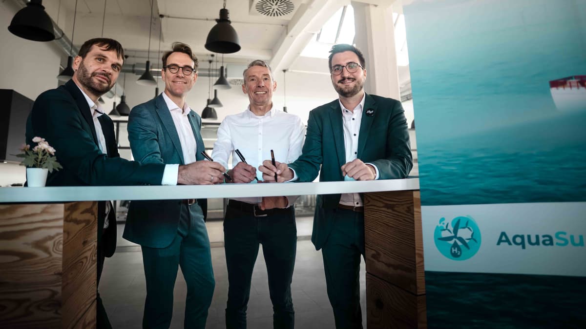 Unterzeichnung beim AquaSummit